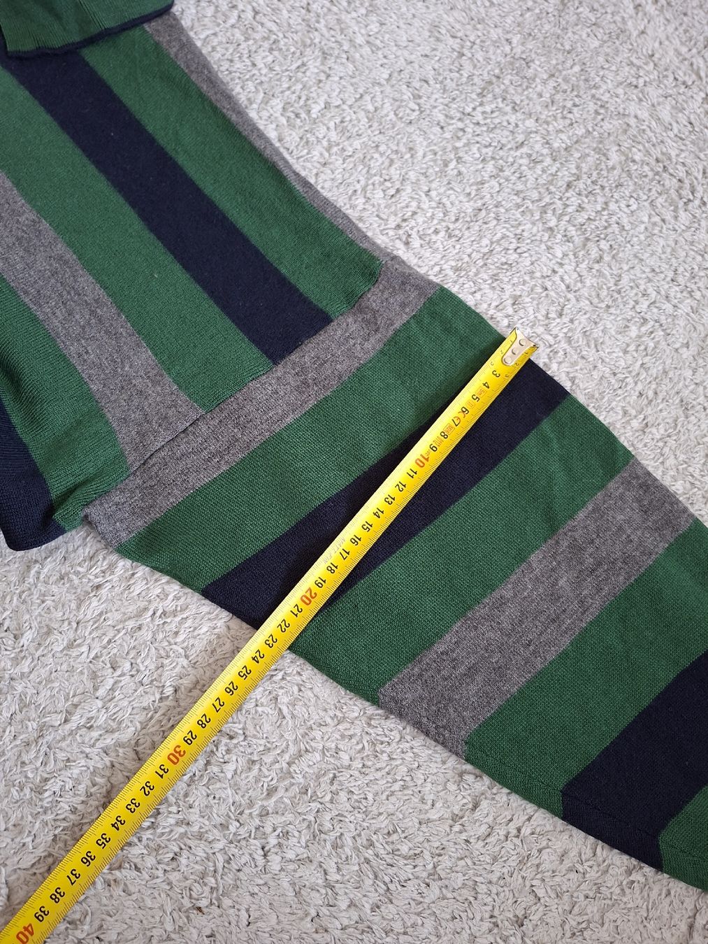 Lacoste Pullover & Sweatshirts: pull Lacoste rayé vert gris taille 8 laine – Gebraucht aus Renens VD von ser_j2fn 4