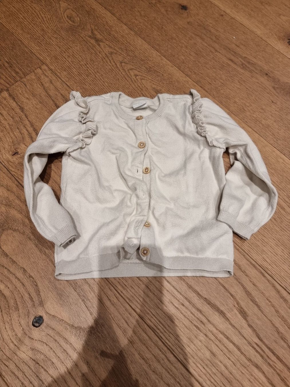 H&M Giacche & Cappotti: H&M Strickjacke, 86 – Usato da Buttikon SZ venduto da Limo180
