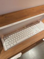 Apple Tastatur mit Ziffernblock Modell A1243 wenig gebraucht