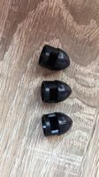 104 schwarze Mittelalterhelme aus Lego