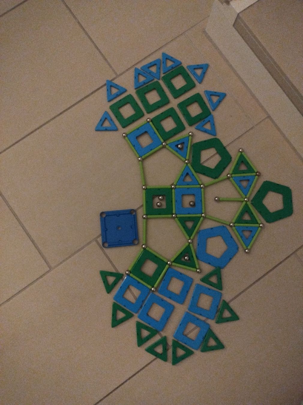 Geomag Baukästen: Geomag Set – Gebraucht aus Zürich von Gisi10