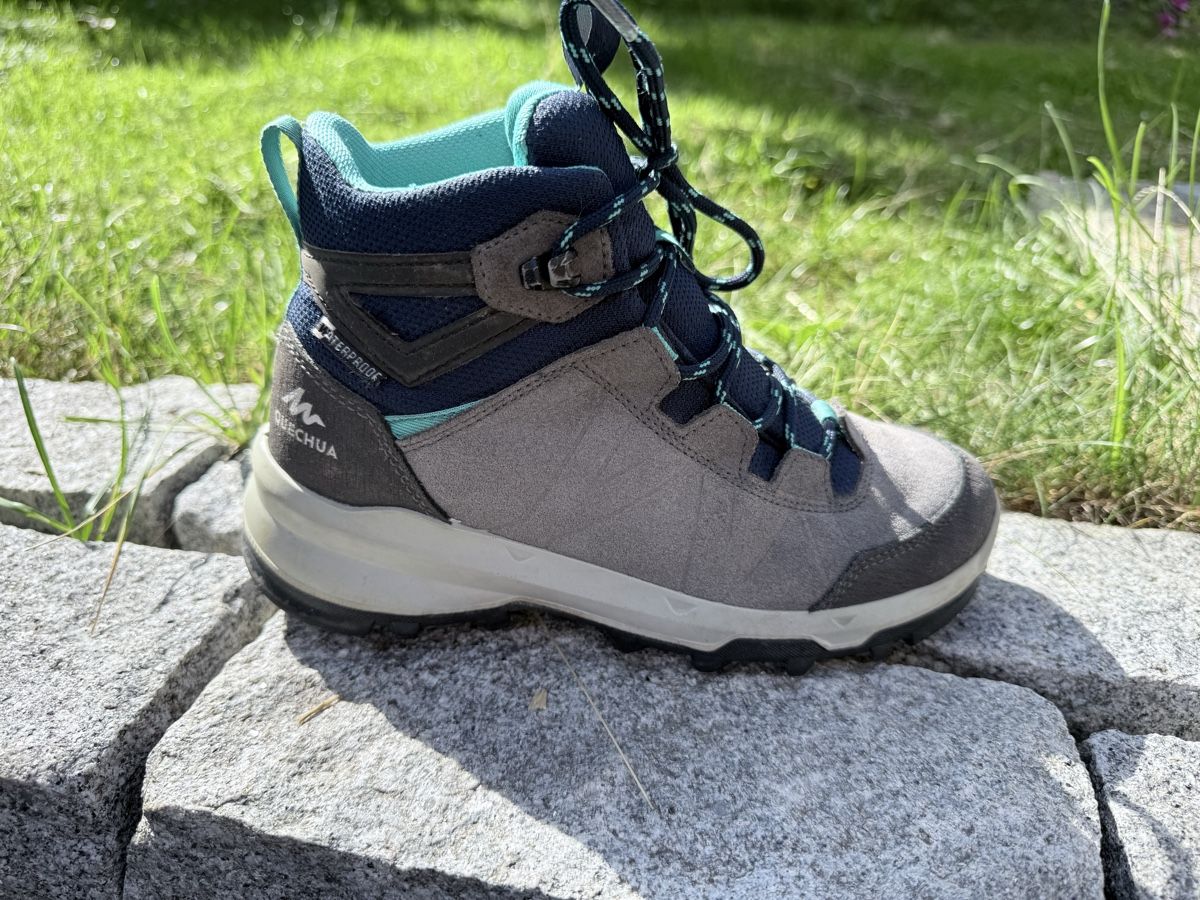 Decathlon Scarpe da uomo: Wanderschuh Wasserfest Quetchua – Usato da affoltern am albis venduto da anj_yb2x 2
