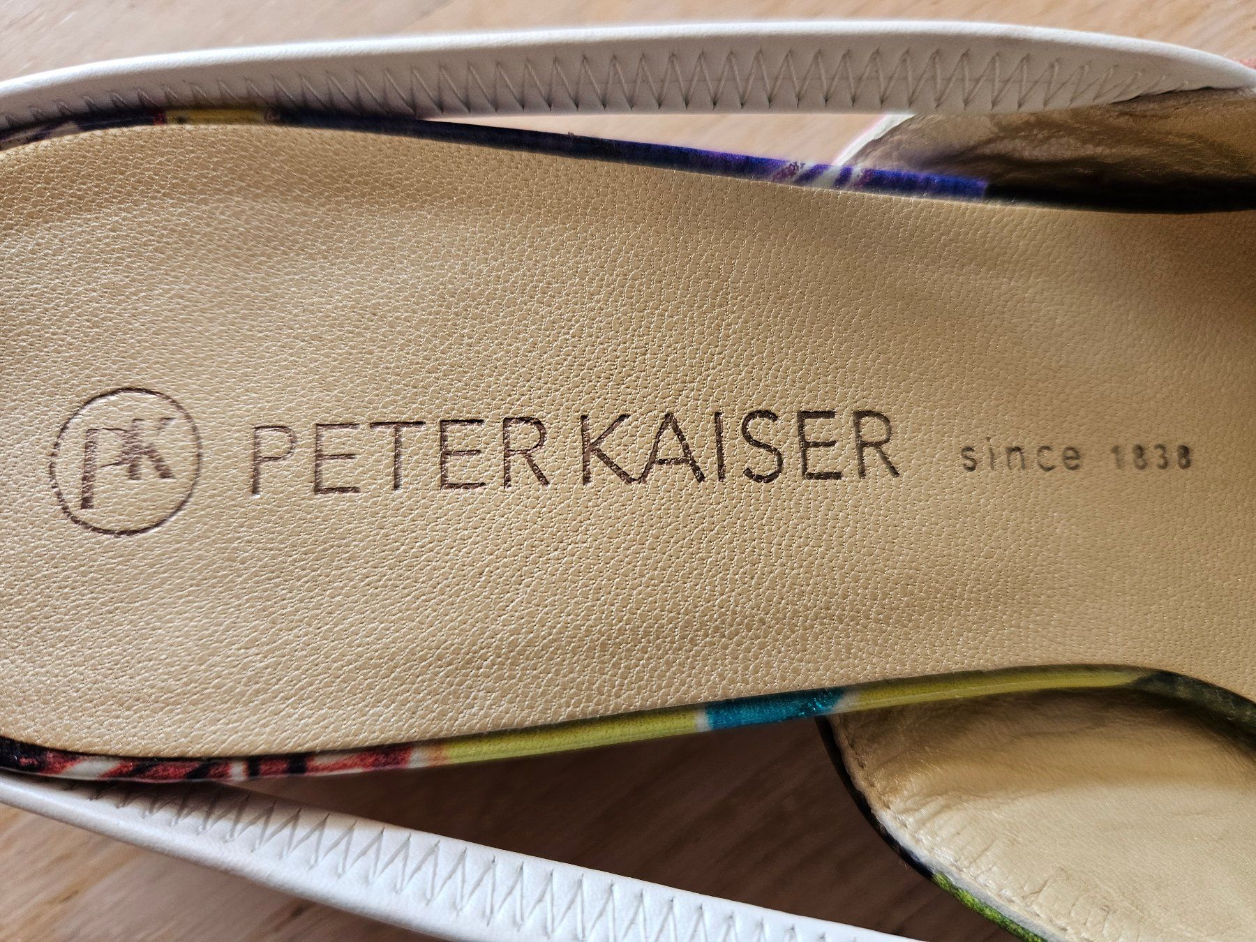 Scarpe da donna: Slingpumps ¦ Marke: Peter Kaiser ¦ Grösse: 39 ¦ Farbe: bunt – Usato da Rafz venduto da Serious67 2