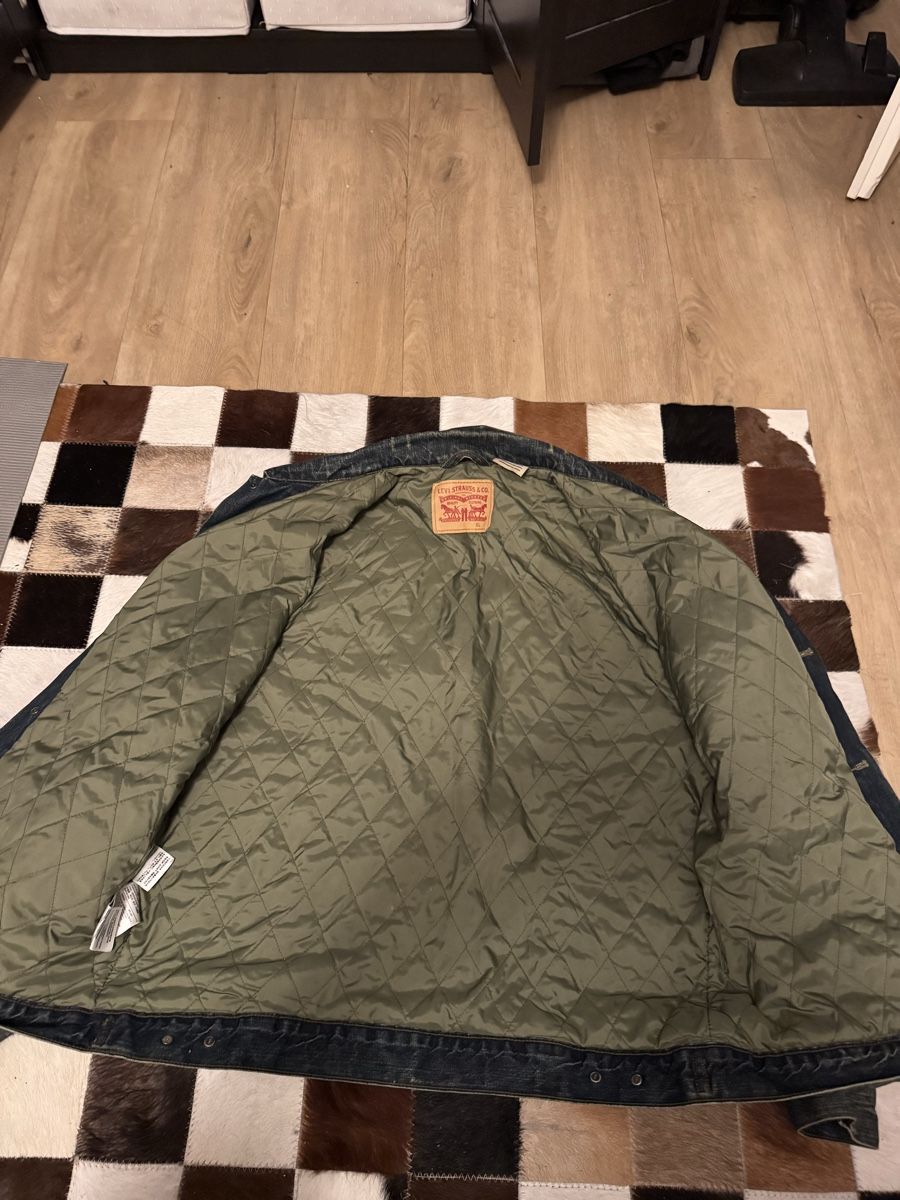 Levi's Jacken: Levi's Jeans Jacke  – Gebraucht aus Basel von tibet07 1