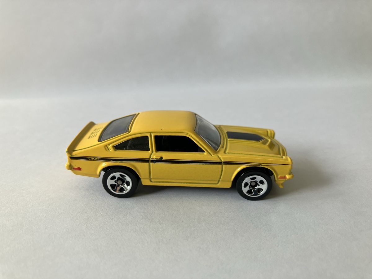 Hot Wheels Modellini d'auto: Hot Wheels Custom V-8 Vega – Nuovo (secondo la descrizione) da Zürich venduto da tiisen07 2