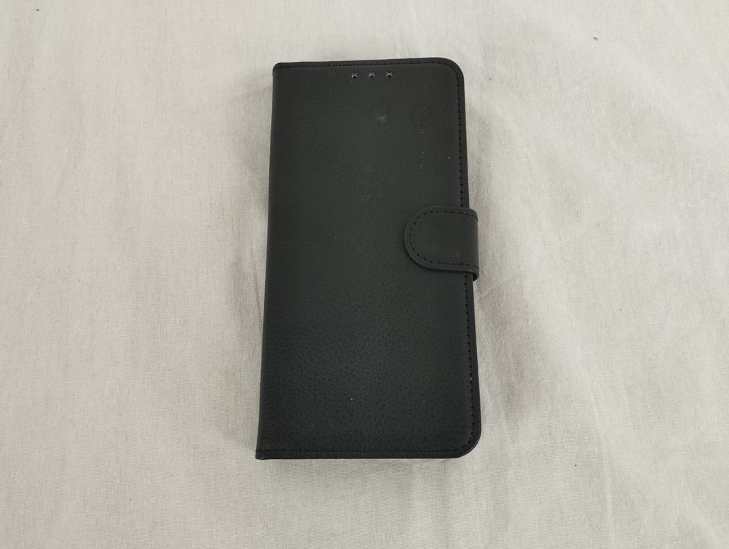 Xiaomi Covers & Schutzfolien: Handyhülle Xiaomi Redmi 14 schwarz – Gebraucht aus Schübelbach von Restwert_Schubelbach