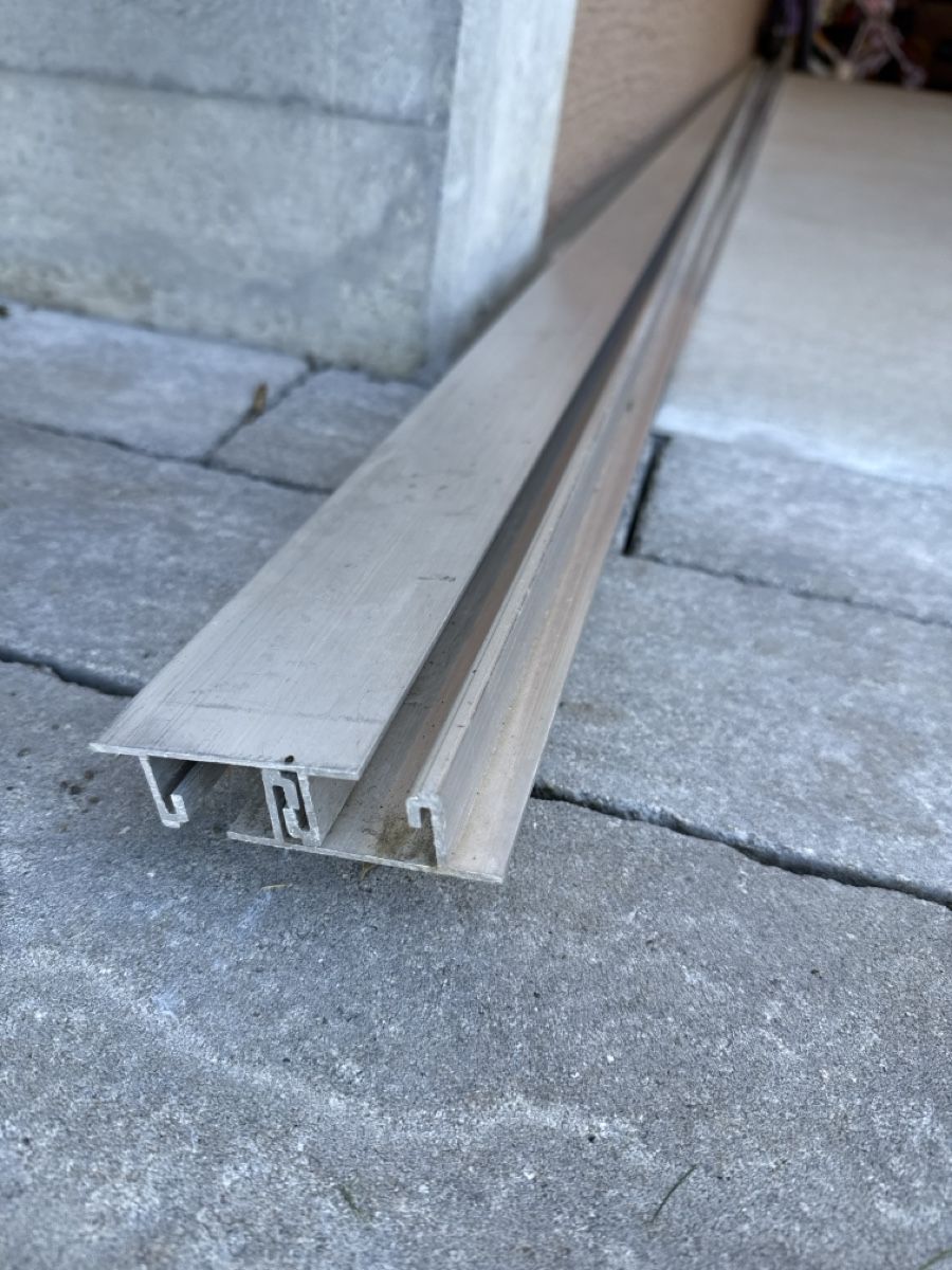 Profilati: K2 BASICRAIL 22 MONTAGESYSTEM FÜR SOLARMODULE 5.95 M – Nuovo (secondo la descrizione) da Bubendorf venduto da Ansim25