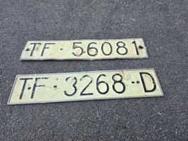 Autoschilder TF 56081 und TF 3268 D 