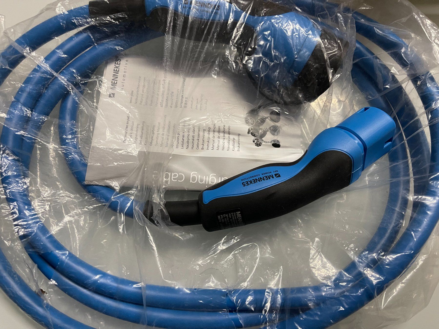 Tutti pezzi di ricambio auto: Mennekes Ladekabel 36213 Mode 3 Typ 2 32A 3PH – Nuovo e nell'imballaggio originale da Oftringen venduto da Vucki 2