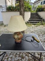 Tischlampe Keramik Asiatisch mit Schirm Vintage Zustand. 