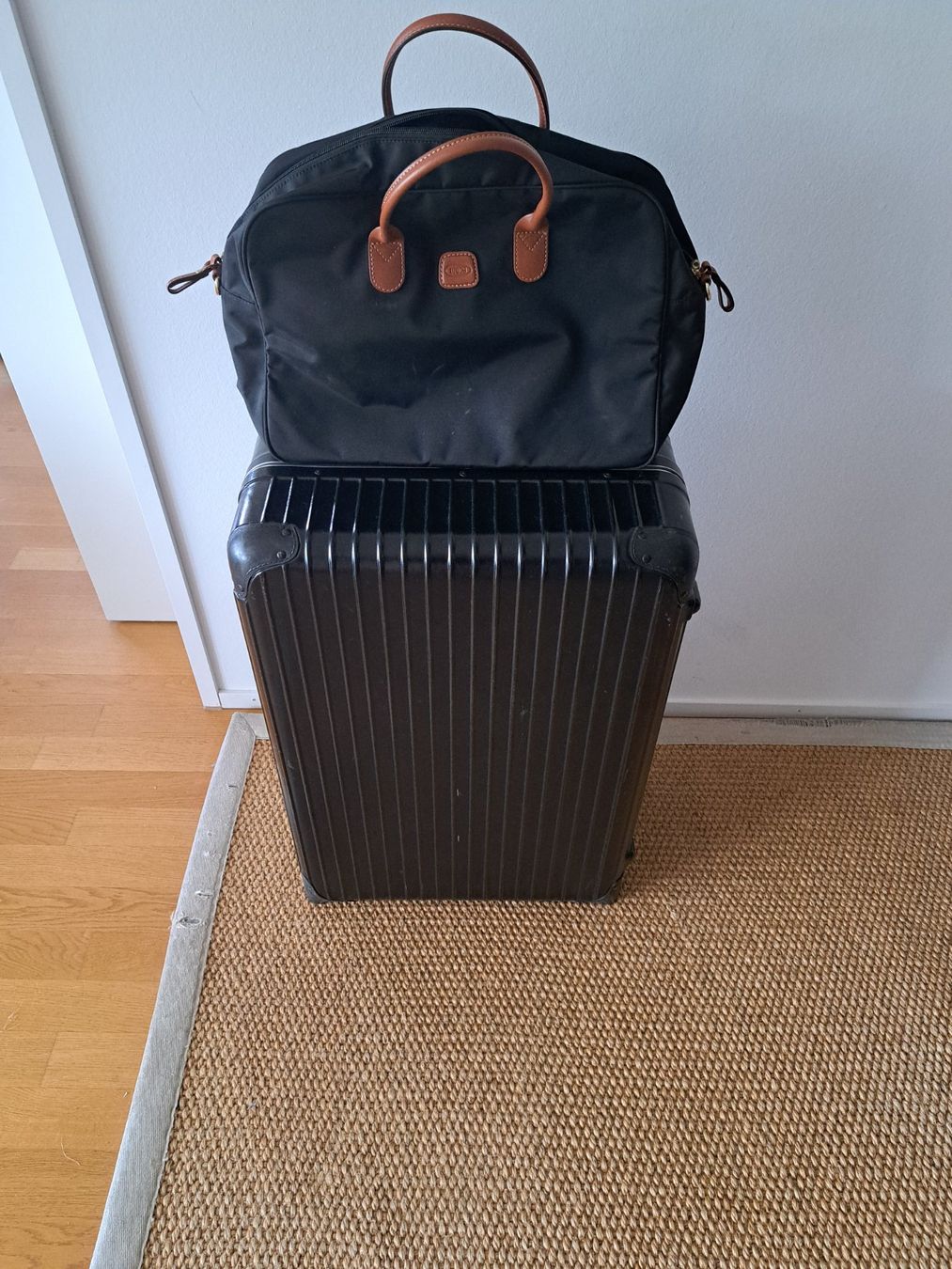Rimowa Valigie: rimowa + Brics – Usato da Zollikerberg venduto da ren_q7gc 5