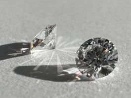 Lab-Diamanten | 2x 0.50 Karat | D | VVS2 | IGI zertifiziert