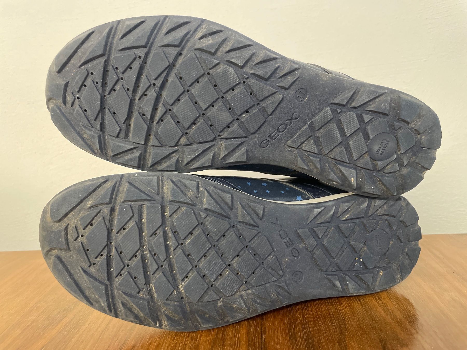 Geox Scarpe per ragazze: GEOX Mädchen Sneaker Gr. 37 – Usato da Frasnacht venduto da GracyStore 3