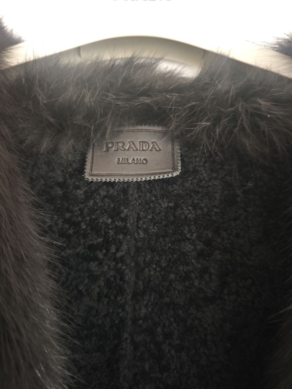 Prada Giacche: PRADA Lammleder Pelzjacke Mantel – Usato da Erlenbach ZH venduto da nlh 1