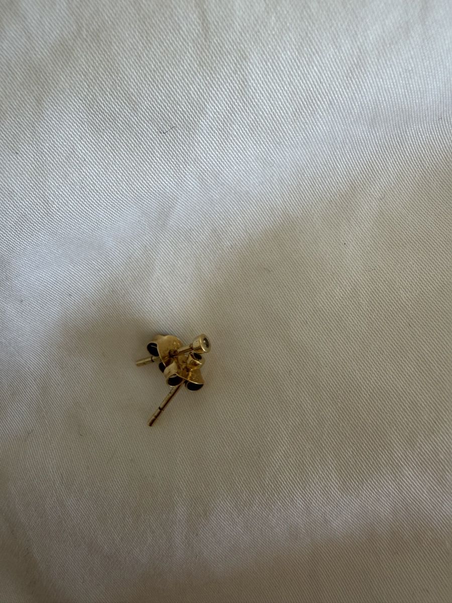 Orecchini pendenti & Orecchini a lobo: Gold Stud Earrings – Usato da Uster venduto da Monika_OB 2