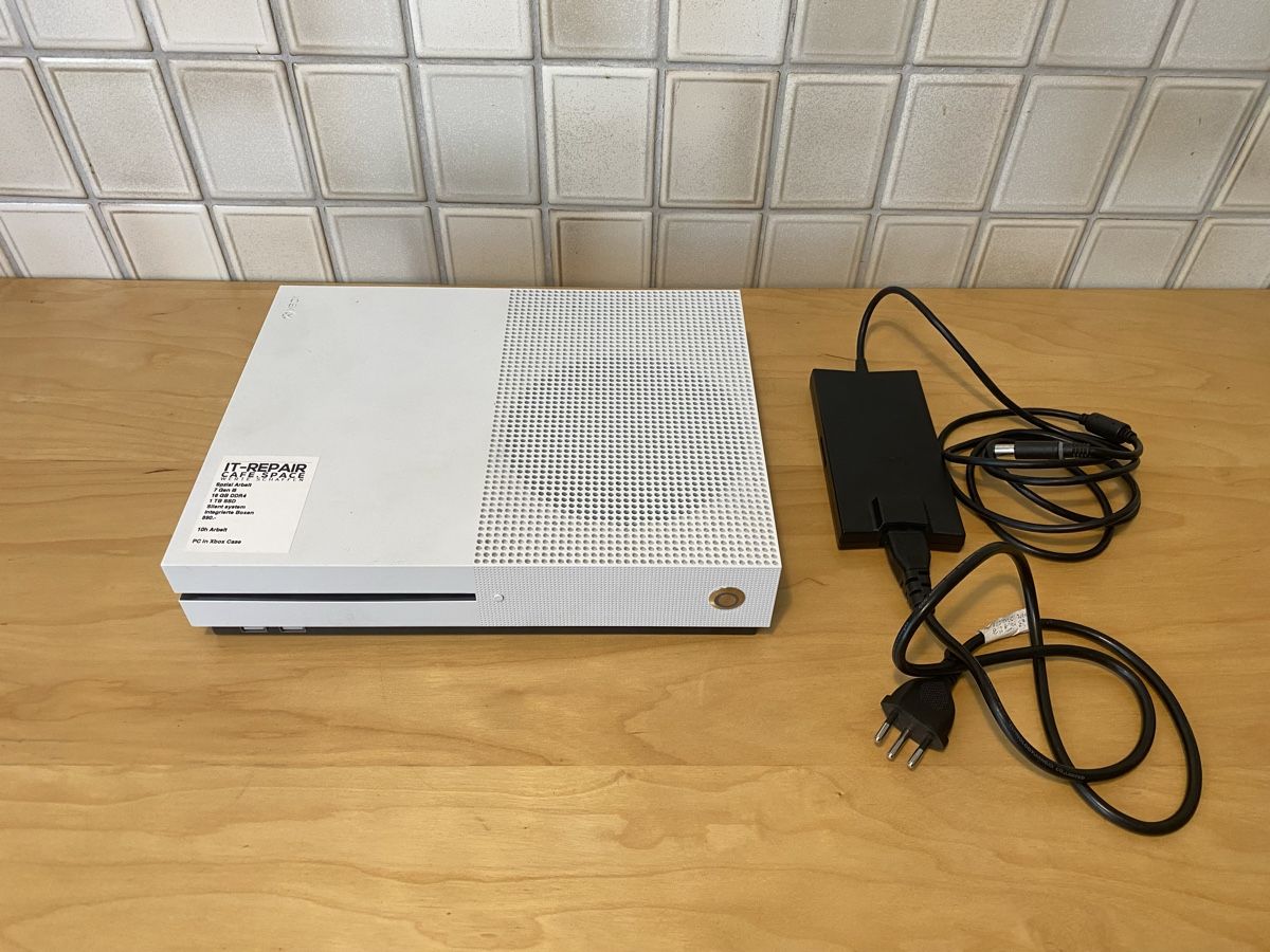 PC: Computer Im X-Box Case Costum PC – Nuovo (secondo la descrizione) da Liestal venduto da freiixD