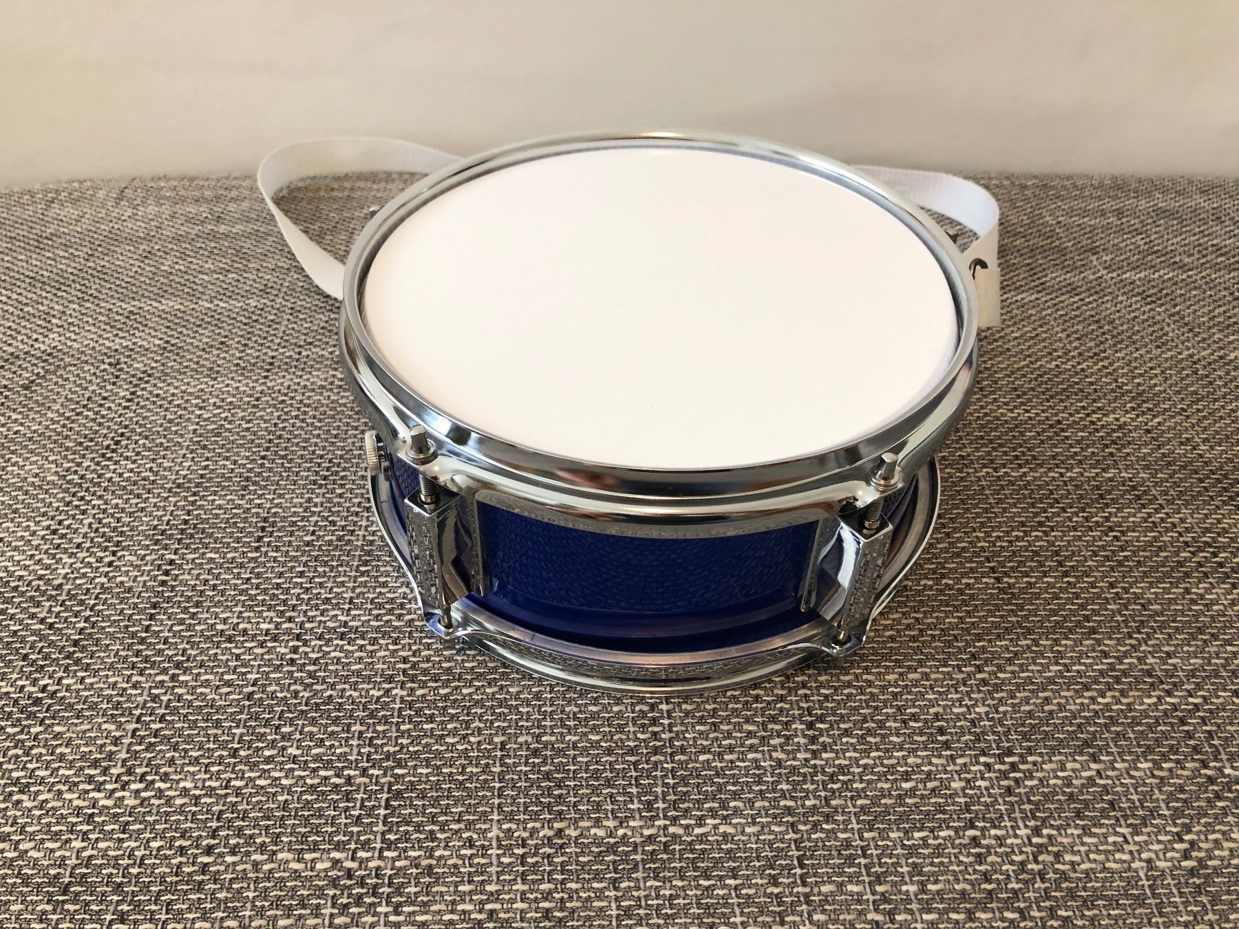 Musikinstrumente: Trommel Goki Marschtrommel mit Snare – Gebraucht aus Naters von rogarius
