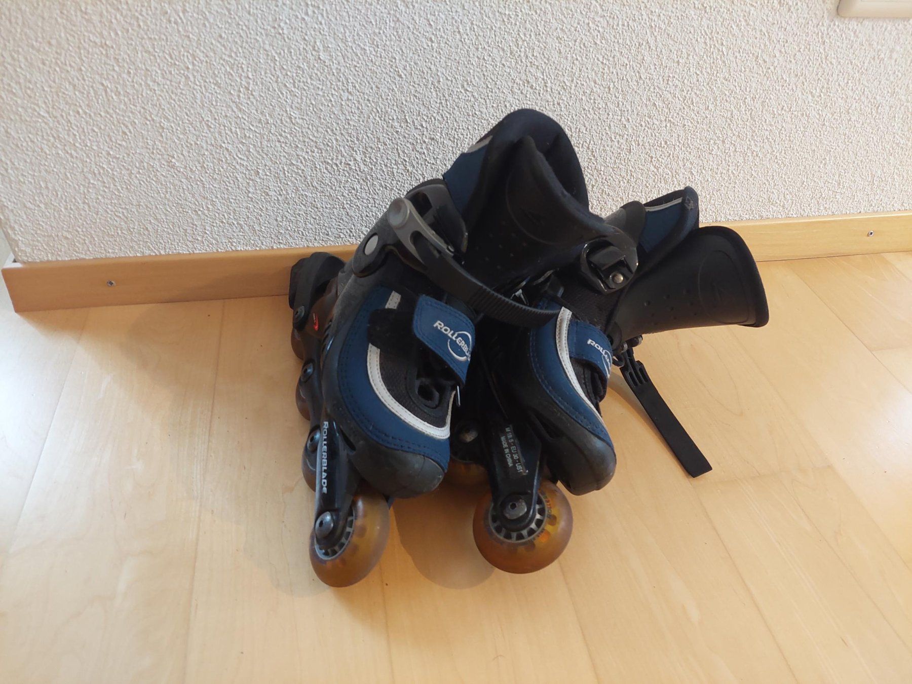 Pattini in linea & Pattini a rotelle: Rollerblades – Usato da Kaltenbach venduto da Negra7 1