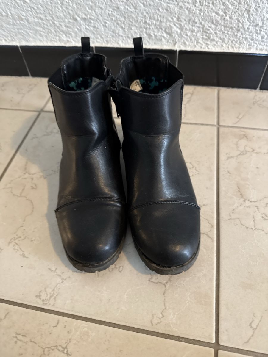 Scarpe per ragazzi: Reitstiefeletten Grösse 35 – Usato da Buckten venduto da Swissi06 1