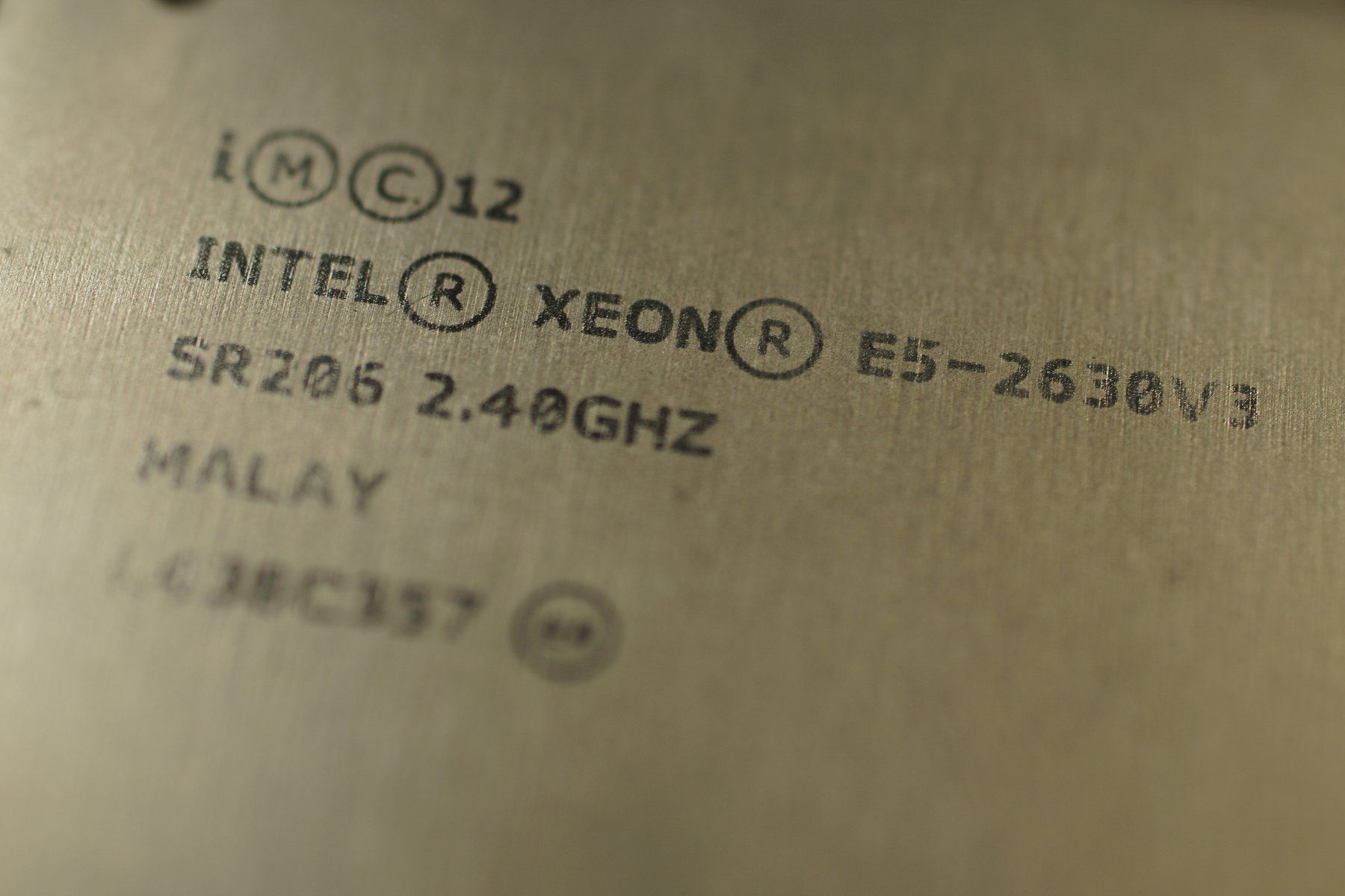Intel Componenti elettronici: 2x Intel XEON E5-2630 V3 CPU / E5 2630V3 – Usato da Wetzikon ZH venduto da ChrimsChrams 2