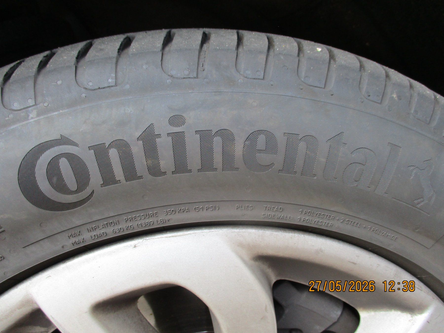 Continental Pneumatici & Ruote complete: 4 CONTINENTAL ULTRACONTACT REIFEN – Usato da Safenwil venduto da universum78