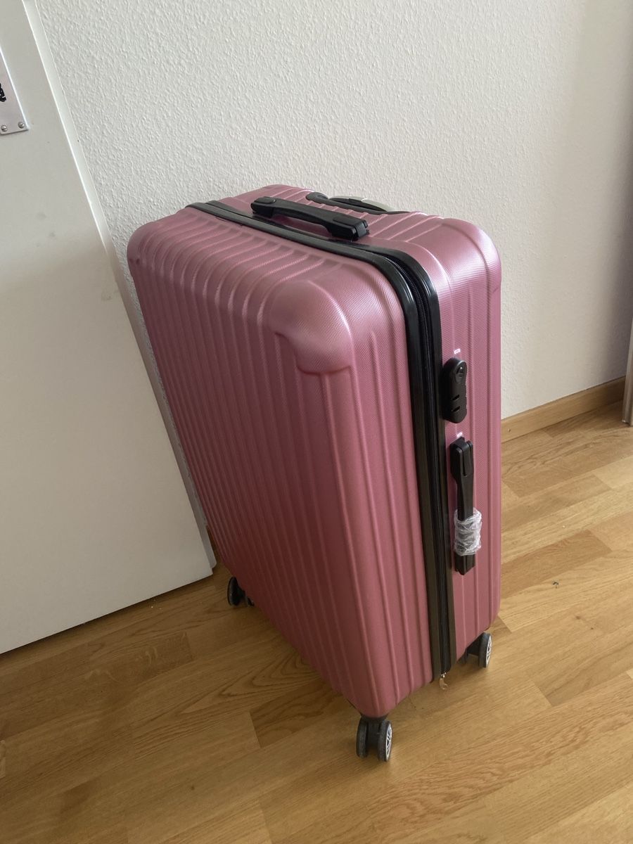 Reisekoffer: Rosa Koffer Gr. XL – Neu (gemäss Beschreibung) aus Spiegel b. Bern von pre1ovedthreads 1