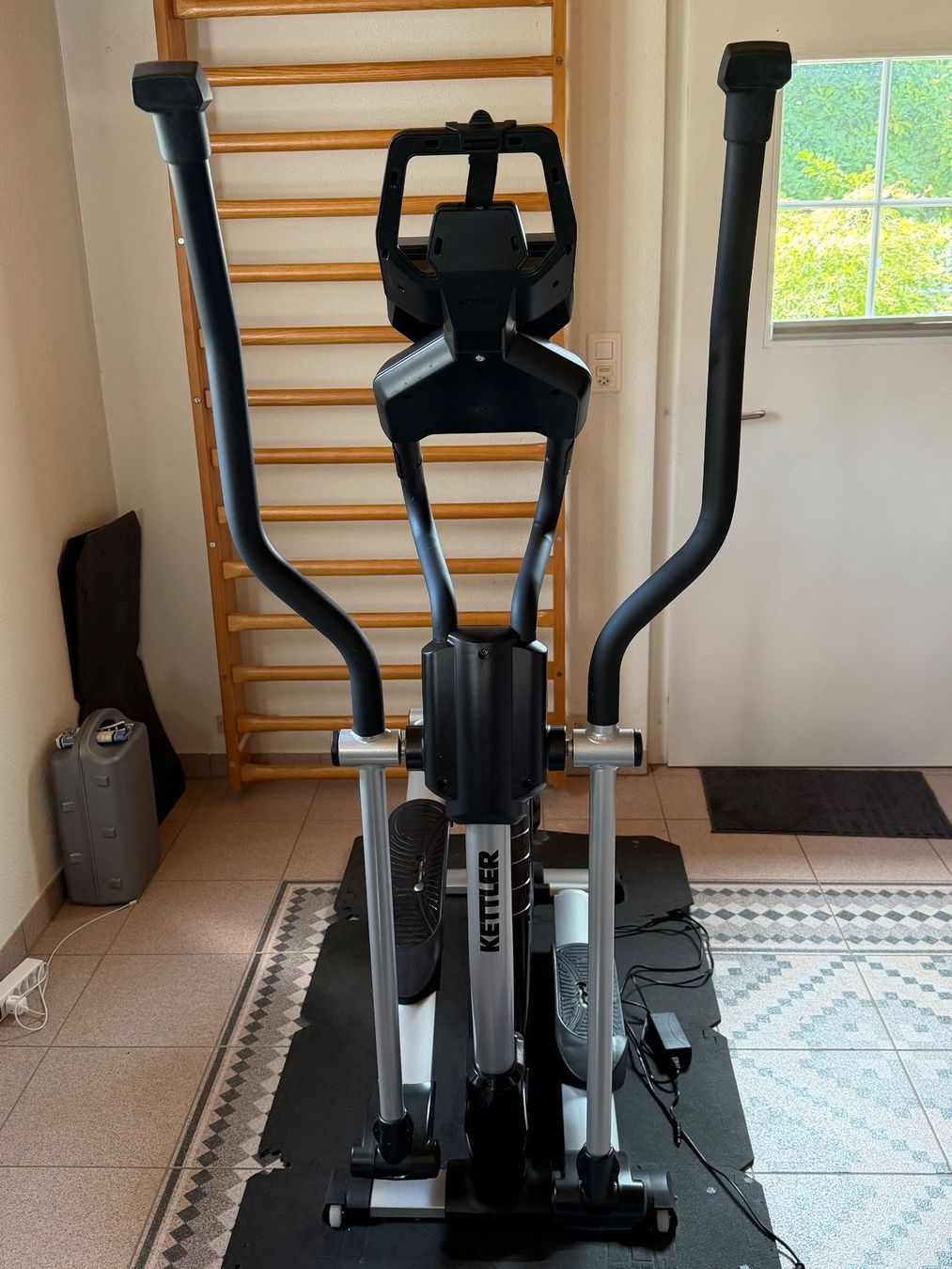 Kettler Hometrainer: Kettler CR10 Ellipsentrainer – Usato da Küssnacht am Rigi venduto da san_9bqd 3