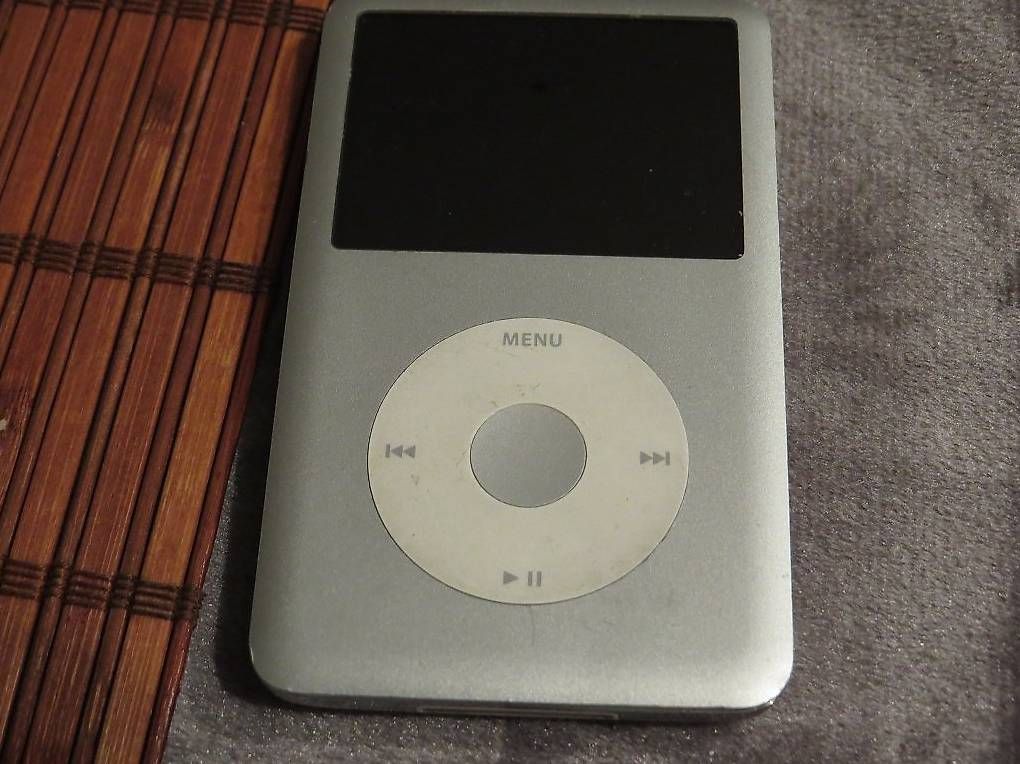 Lecteur media portable: iPod Classic 160 GB (7. Gen, Thin) – D'occasion à Pratteln par lupo_cattivo