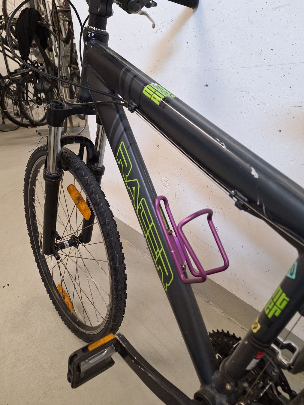Biciclette: Vélo Racer, Bon état. – Usato da Châtelaine venduto da AntonioGomezResale 8