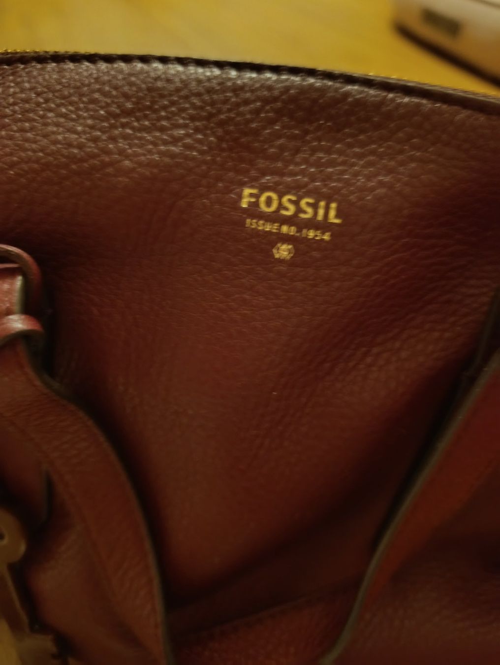 Fossil Borse da donna: Handtasche Fossil, dunkelrot – Usato da Silvaplana venduto da Suomi3101 1