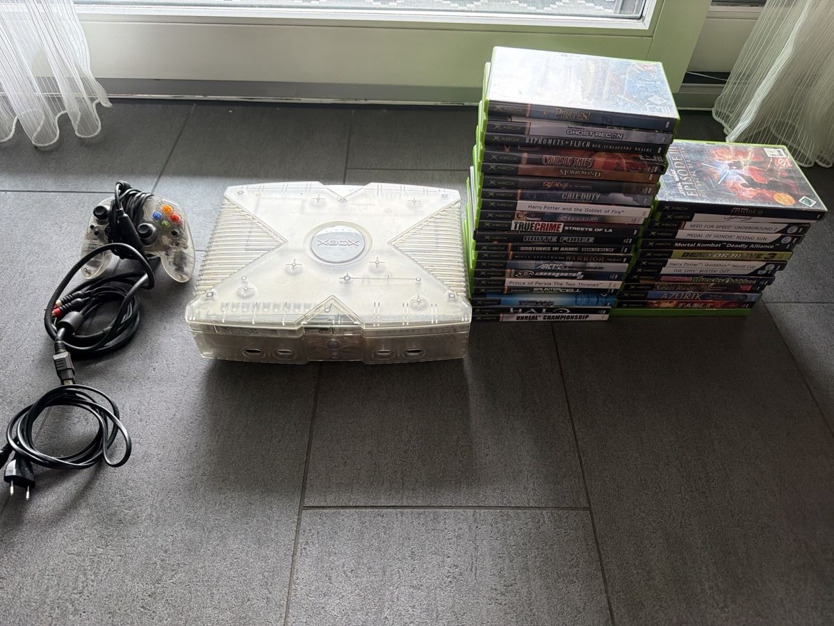 Microsoft Console: Xbox Crystal + 33 Games – Usato da Hagendorn venduto da masterchieff