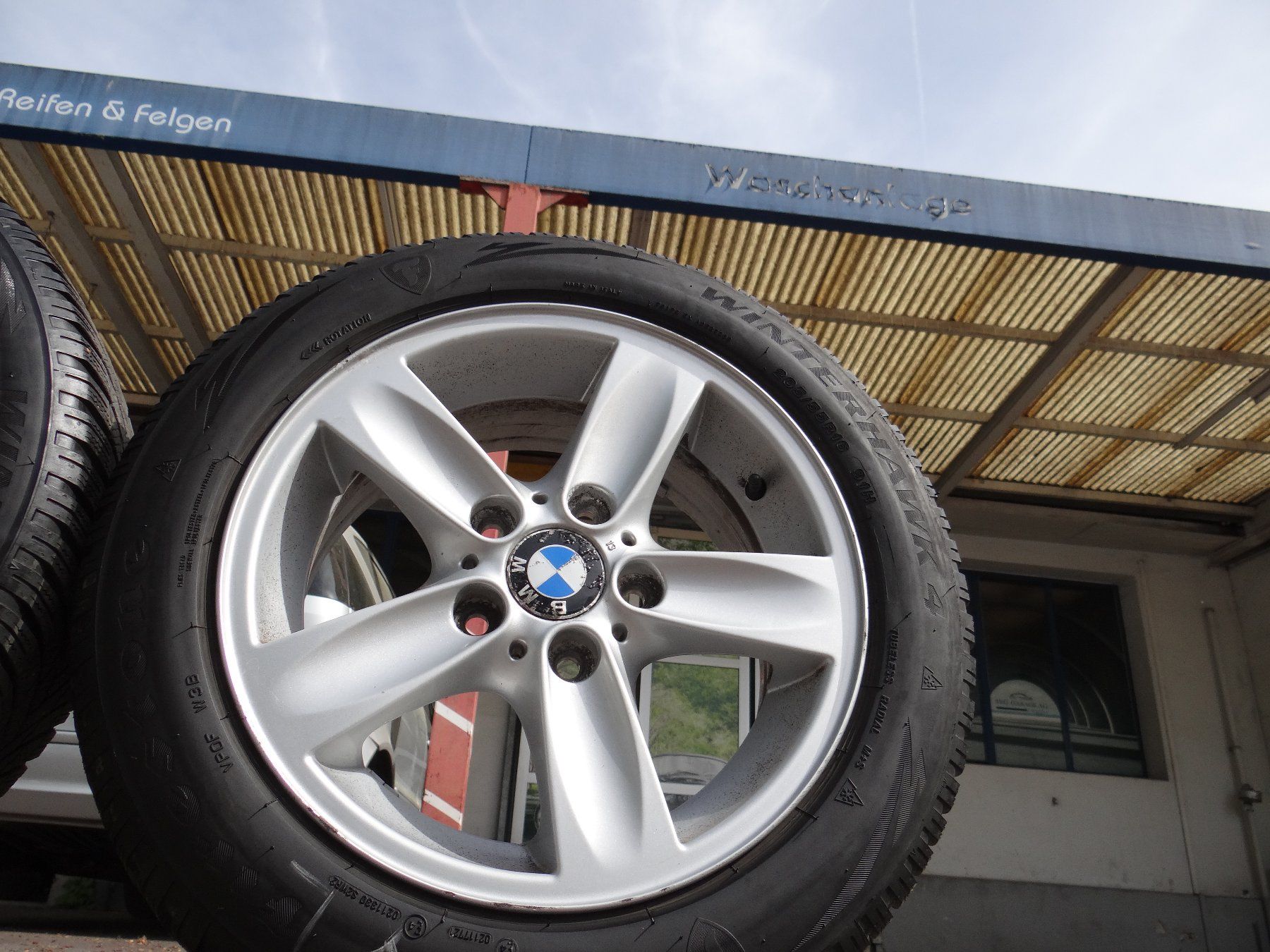 BMW Pneus & Kompletträder: 16 Zoll Original BMW 1er E81 E82 E87 E88  Alufelgen 5x120 – Gebraucht aus Worblaufen von Felgenboerse24 3
