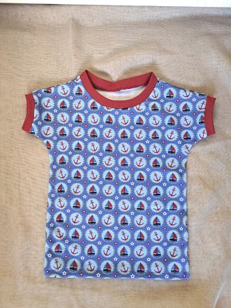 Kinder T-Shirt und Halstüchli