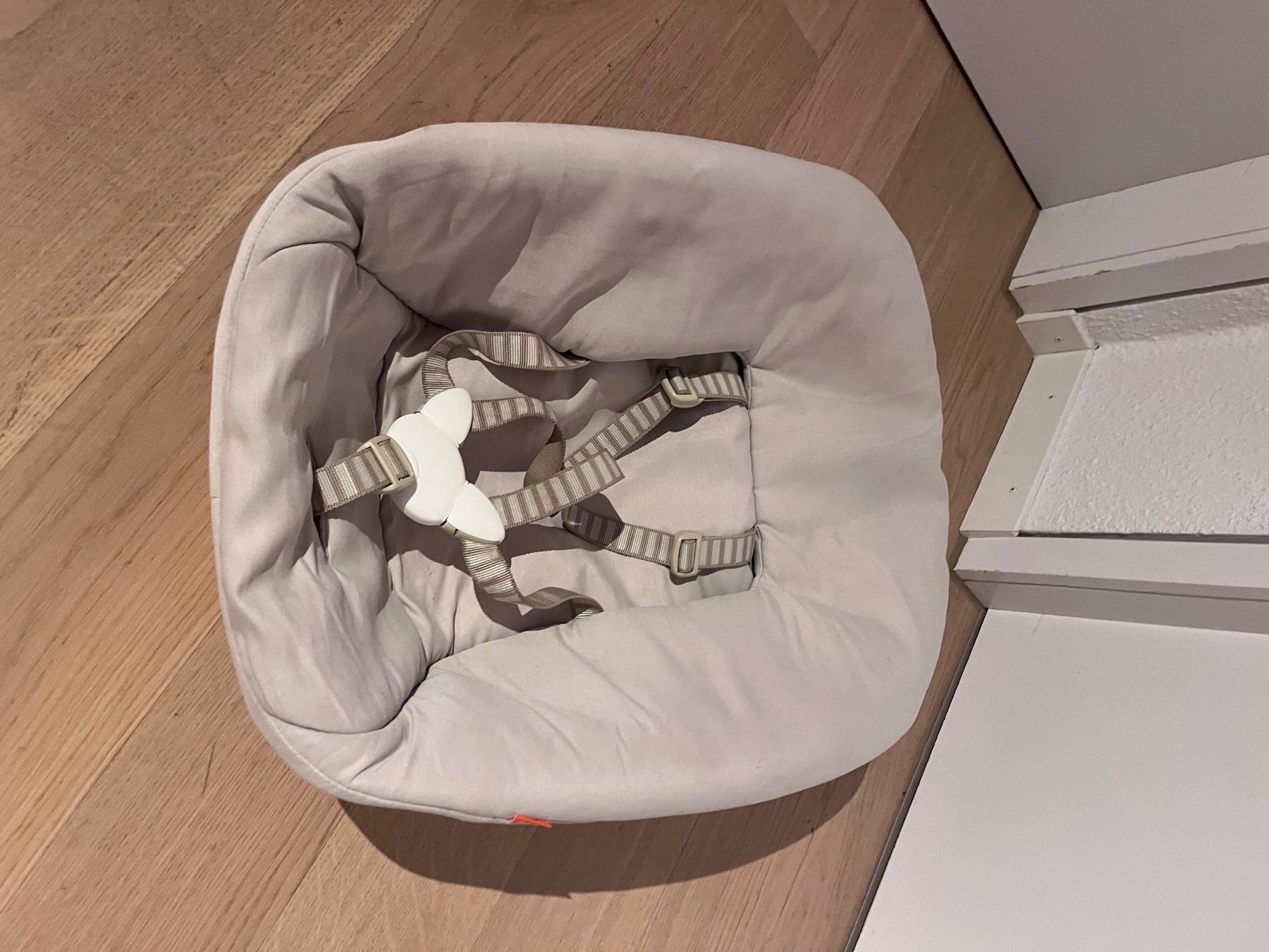 Stokke Seggioloni: Stokke Tripp Trapp New Born Set Babyschale – Usato da Hinterkappelen venduto da ana_6gcm