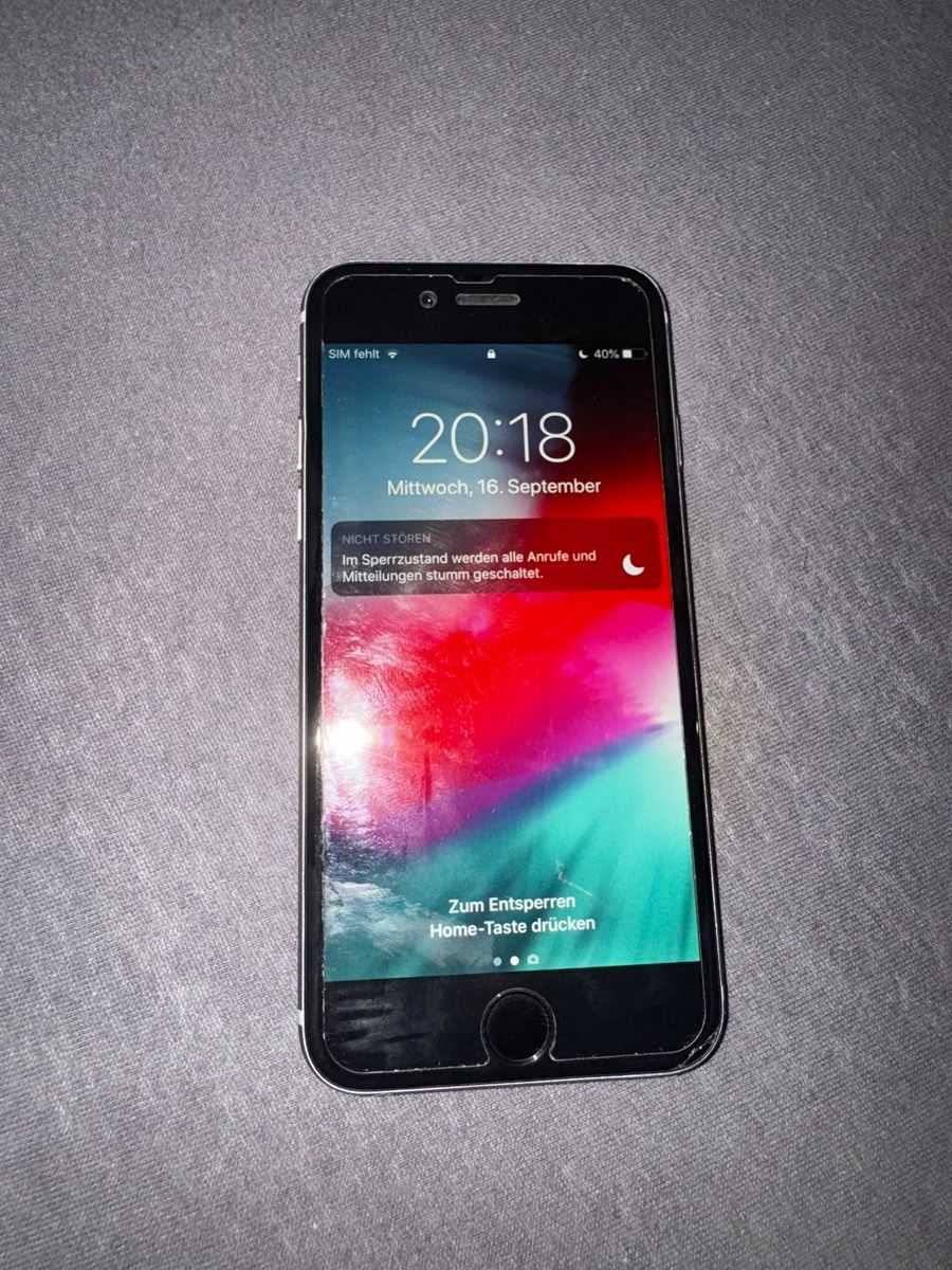 Apple Telefoni cellulari / Smartphones: iPhone 6 | 16 GB | Space Grey – Usato da Zürich venduto da abi_d8rr 3