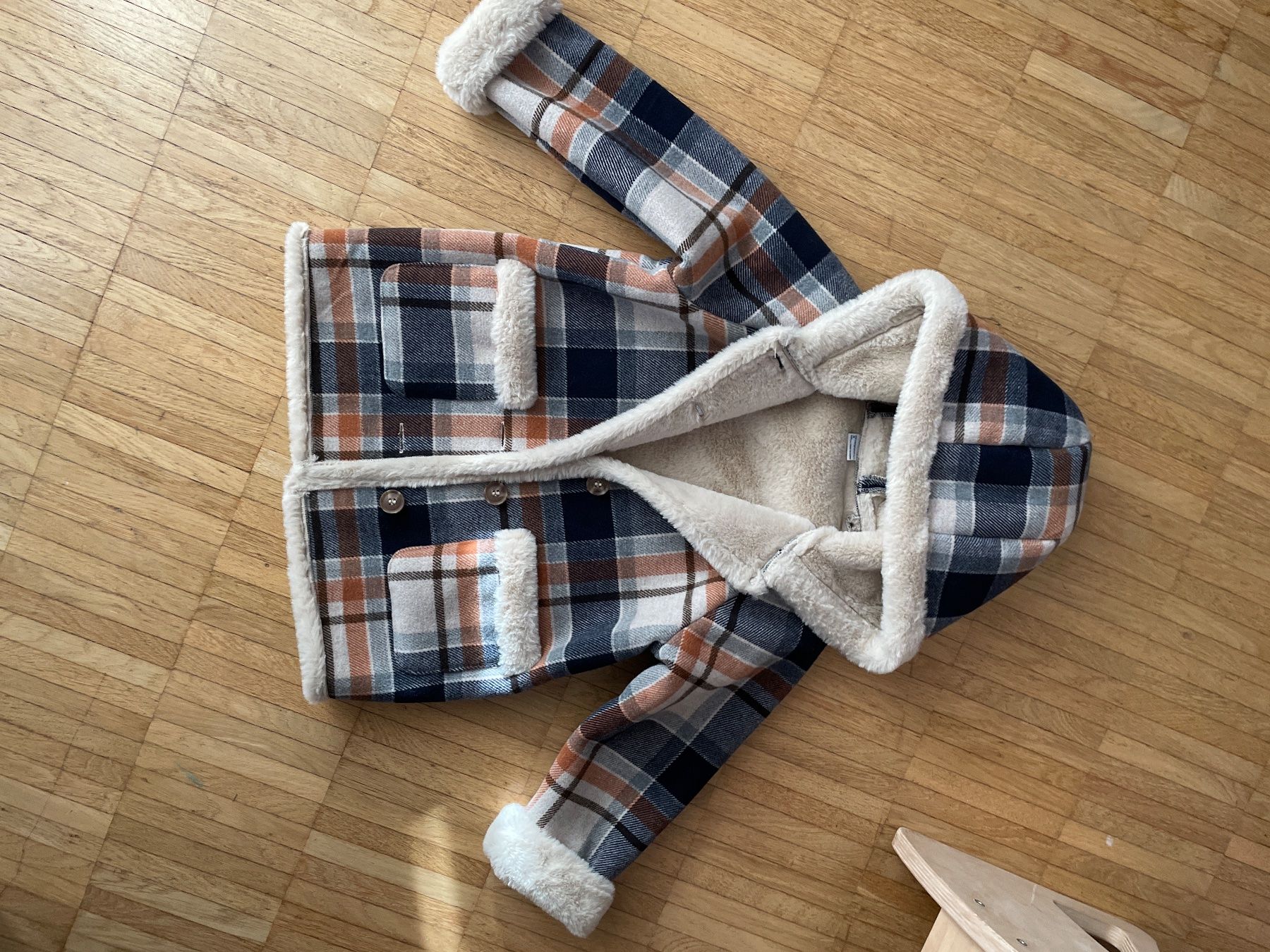 Mayoral Jacken & Mäntel: Winterjacke Mayoral, 4 Jahre, Kariert mit Teddyfutter – Gebraucht aus Brüttisellen von Setri