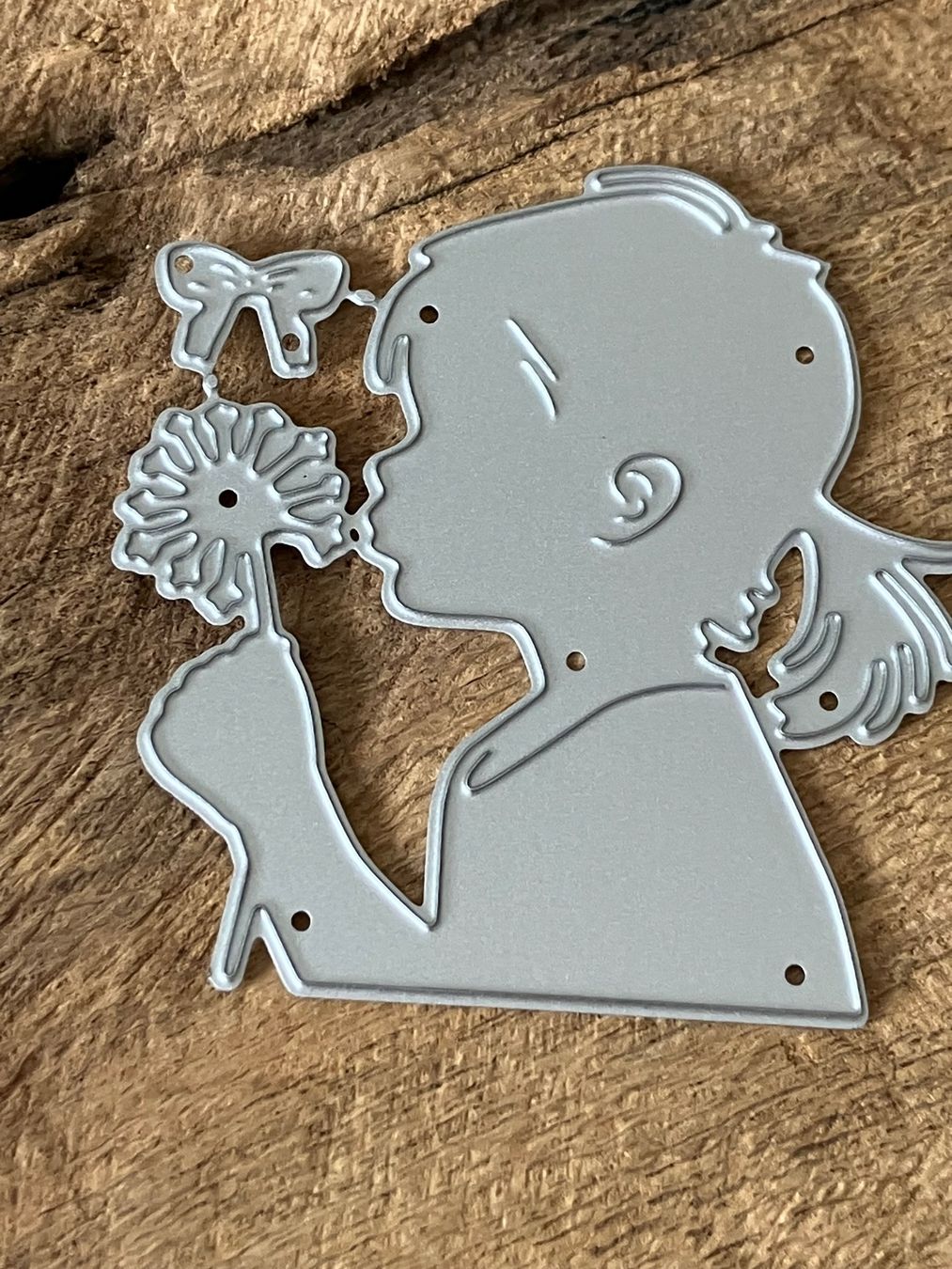 Sciablone: Neu Stanzschablonen-Set Mädchen mit Löwenzahn "make a wish" – Nuovo e nell'imballaggio originale da Effretikon venduto da wenuss 6