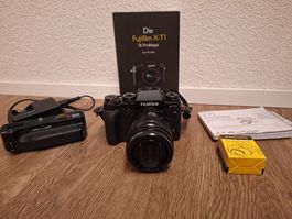 Fujifilm X-T1 Kamera mit 18-55mm Objektiv und Zubehör