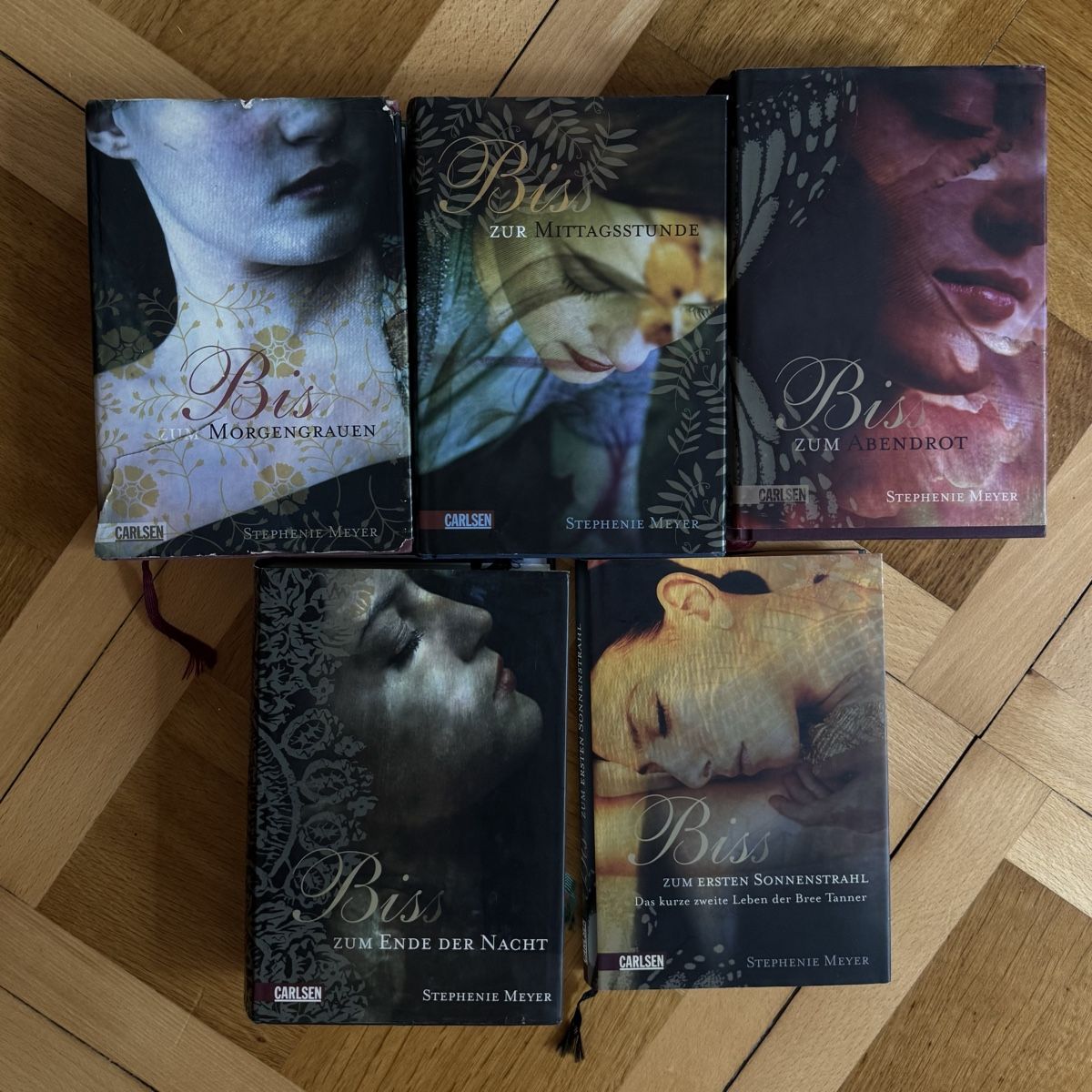 Livres: Twilight 5 Books by Stephenie Meyer – D'occasion à solothurn par mil_ja.t