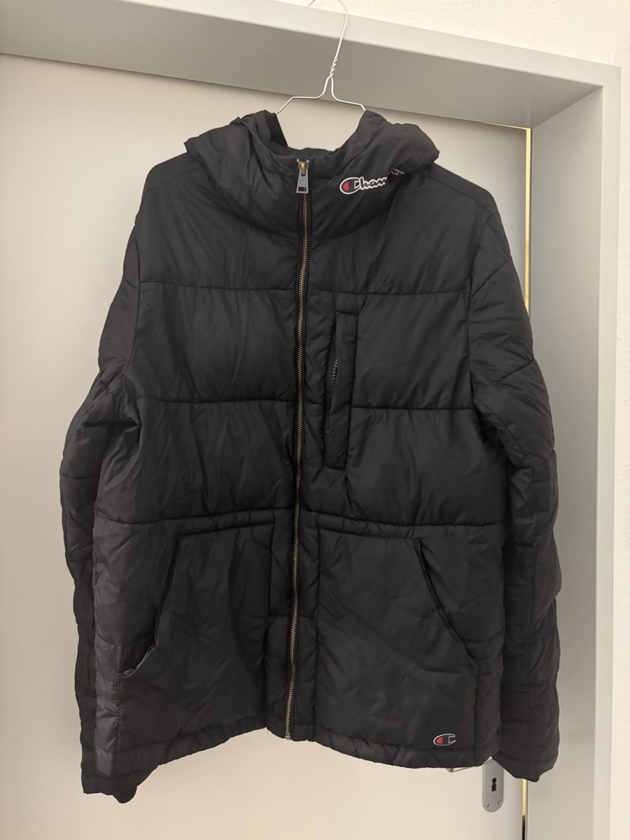 Champion Vestes: Winterjacke Champion – D'occasion à St. Gallenkappel par fla_5lm9 1