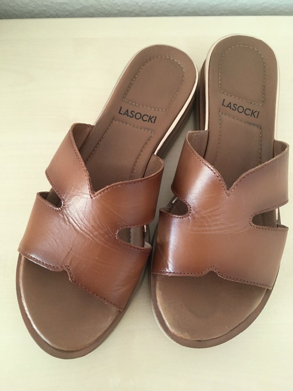 Scarpe da donna: Braune Pantolette von Lasocki, Gr. 40 – Usato da Brugg AG venduto da Biomaga