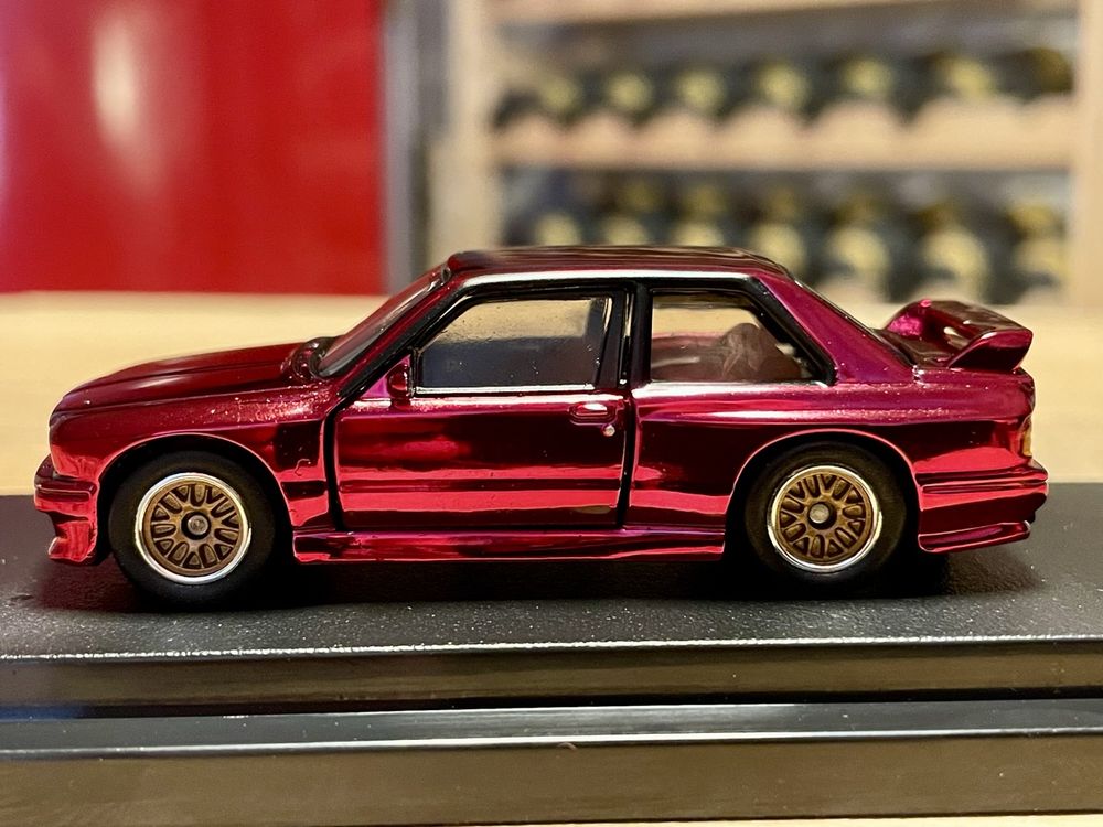 Hotwheels RLC BMW e30 M3 (Neu und originalverpackt) in Sutz für CHF 69 ...