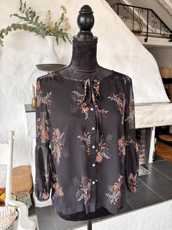 Schwarze Damenbluse mit floralem Muster S