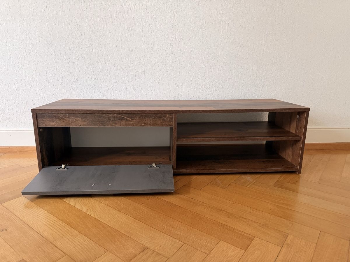 Conforama TV Möbel: TV-Möbel in Top Zustand – Gebraucht aus Zürich von E_Mehmeti 2