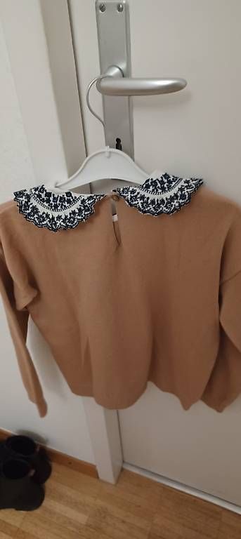 Pullover & Sweatshirts: Pull Monoprix 8 ans – Gebraucht aus GENEVE von NathalieI01 1