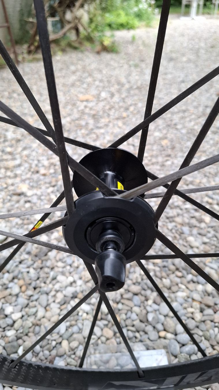 Mavic Pezzi di ricambio: Mavic Cosmic Carbone SLR – Usato da Männedorf venduto da Mechimichi 2