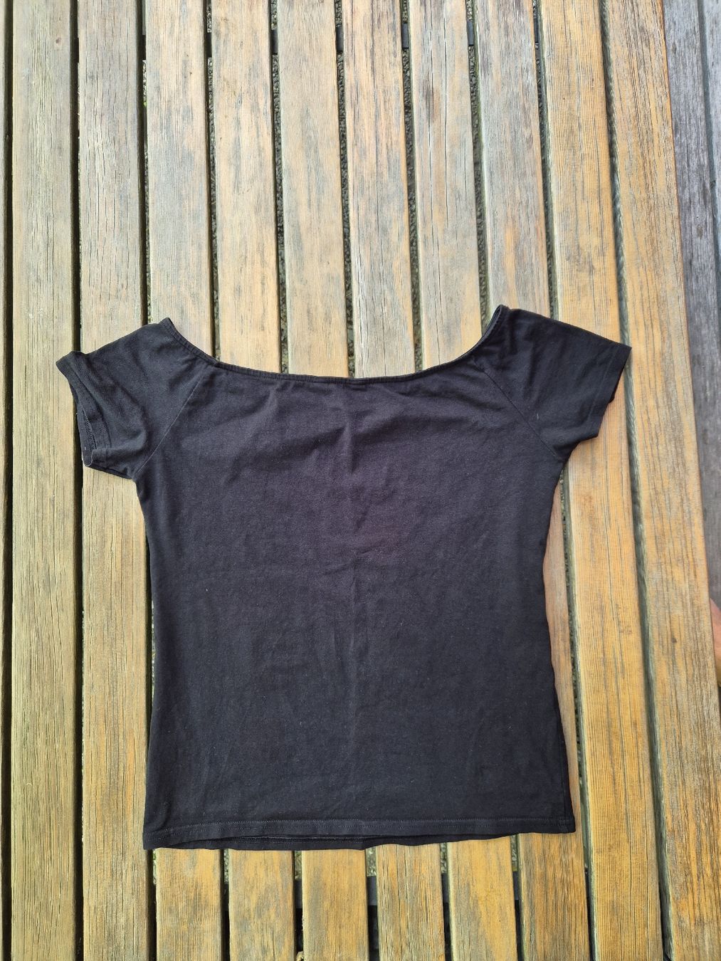 Top: Off Shoulder Top – Usato da Winterthur venduto da nel_6svj