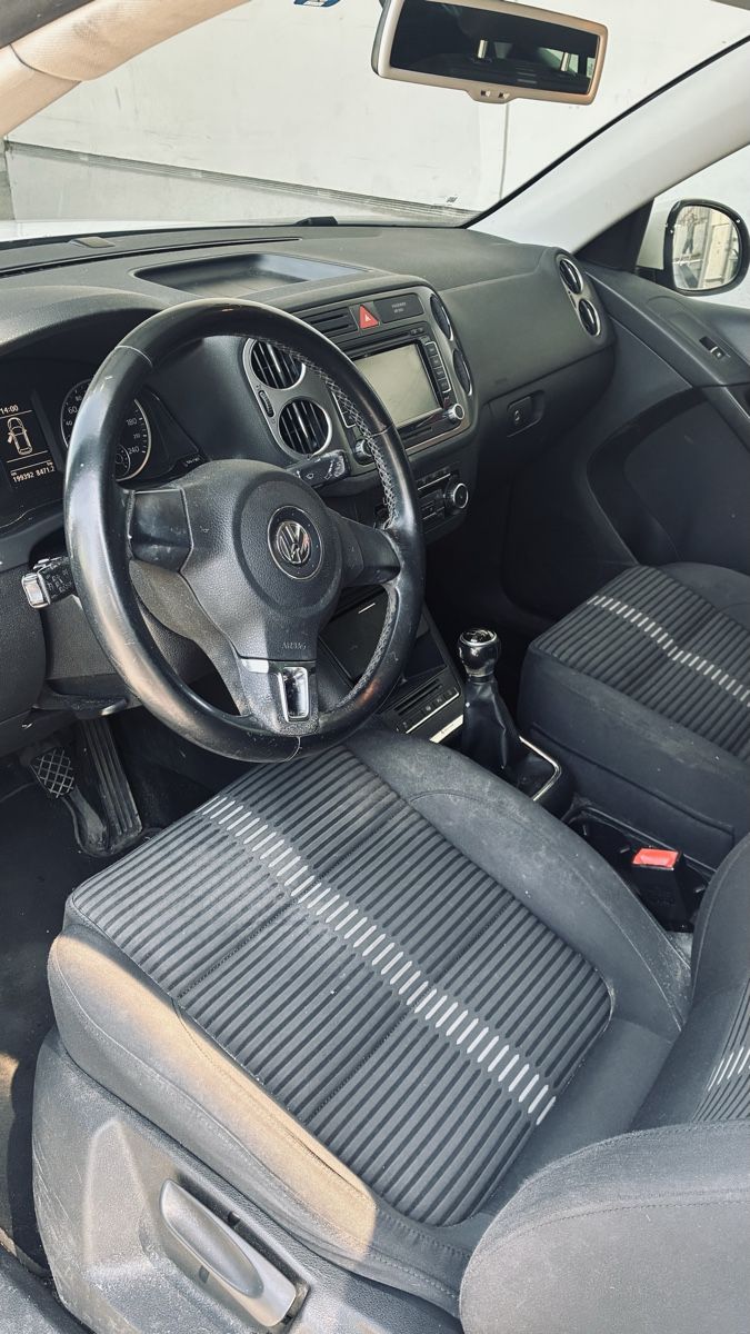 VW Automobili: VW Tiguan 1.4TSI – Usato da Stäfa venduto da Martina2278 3