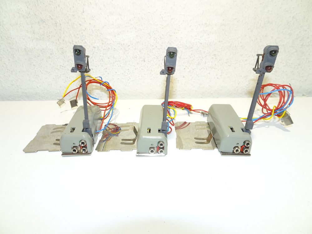3 Märklin Lichtsignal Signal Ampel Blocksignal HO Kaufen auf Ricardo
