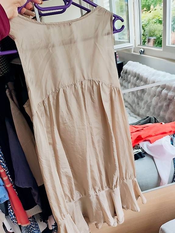 Vestiti: Robe pour femme  – Usato da La Chaux-de-Fonds venduto da vfh_xt68 2